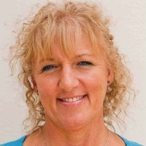 Fiona Lowe