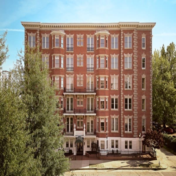 Ash Hotels